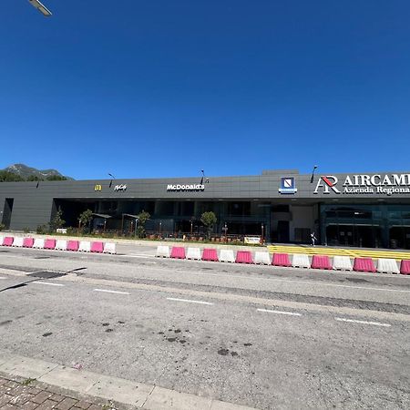 Centrocentro Casa Vacanze Авелино Екстериор снимка