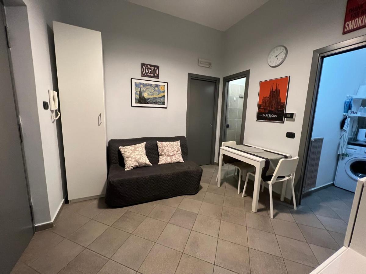 Centrocentro Casa Vacanze Авелино Екстериор снимка