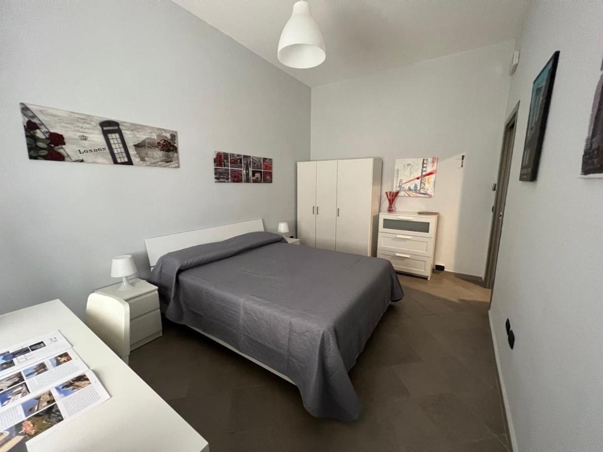 Centrocentro Casa Vacanze Авелино Екстериор снимка