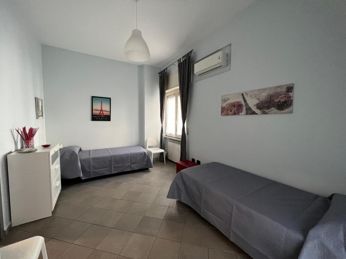 Centrocentro Casa Vacanze Авелино Екстериор снимка