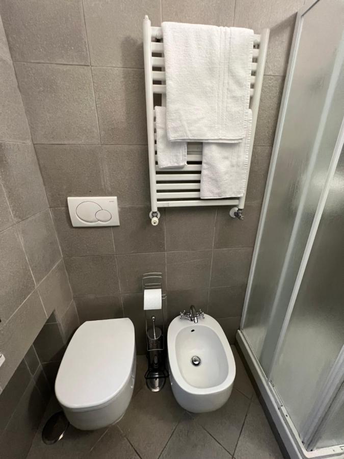 Centrocentro Casa Vacanze Авелино Екстериор снимка