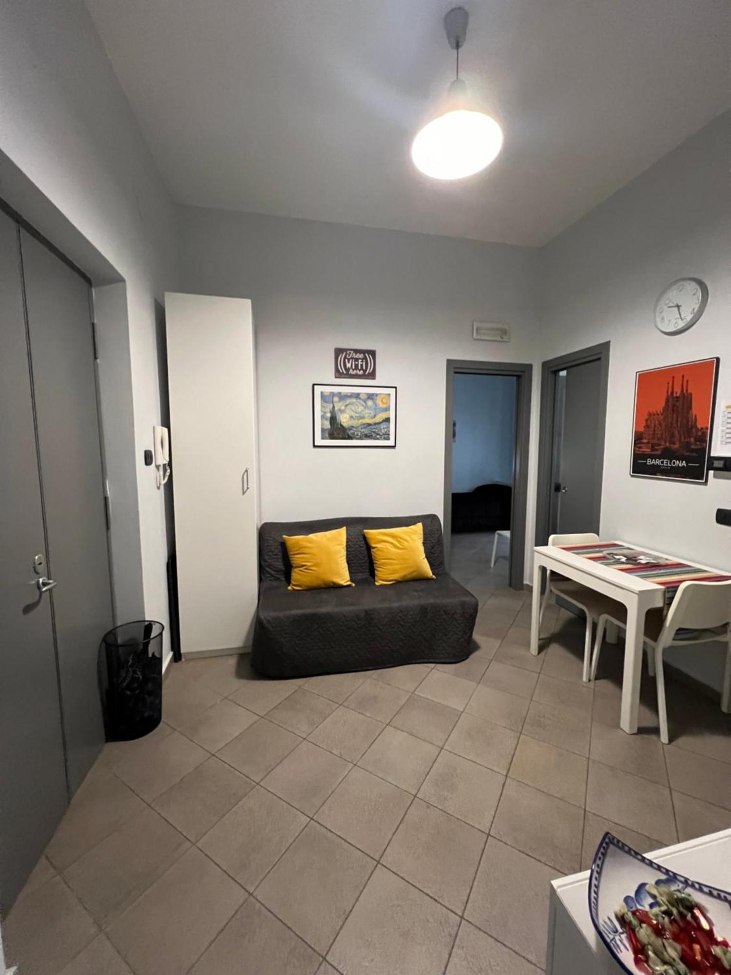 Centrocentro Casa Vacanze Авелино Екстериор снимка