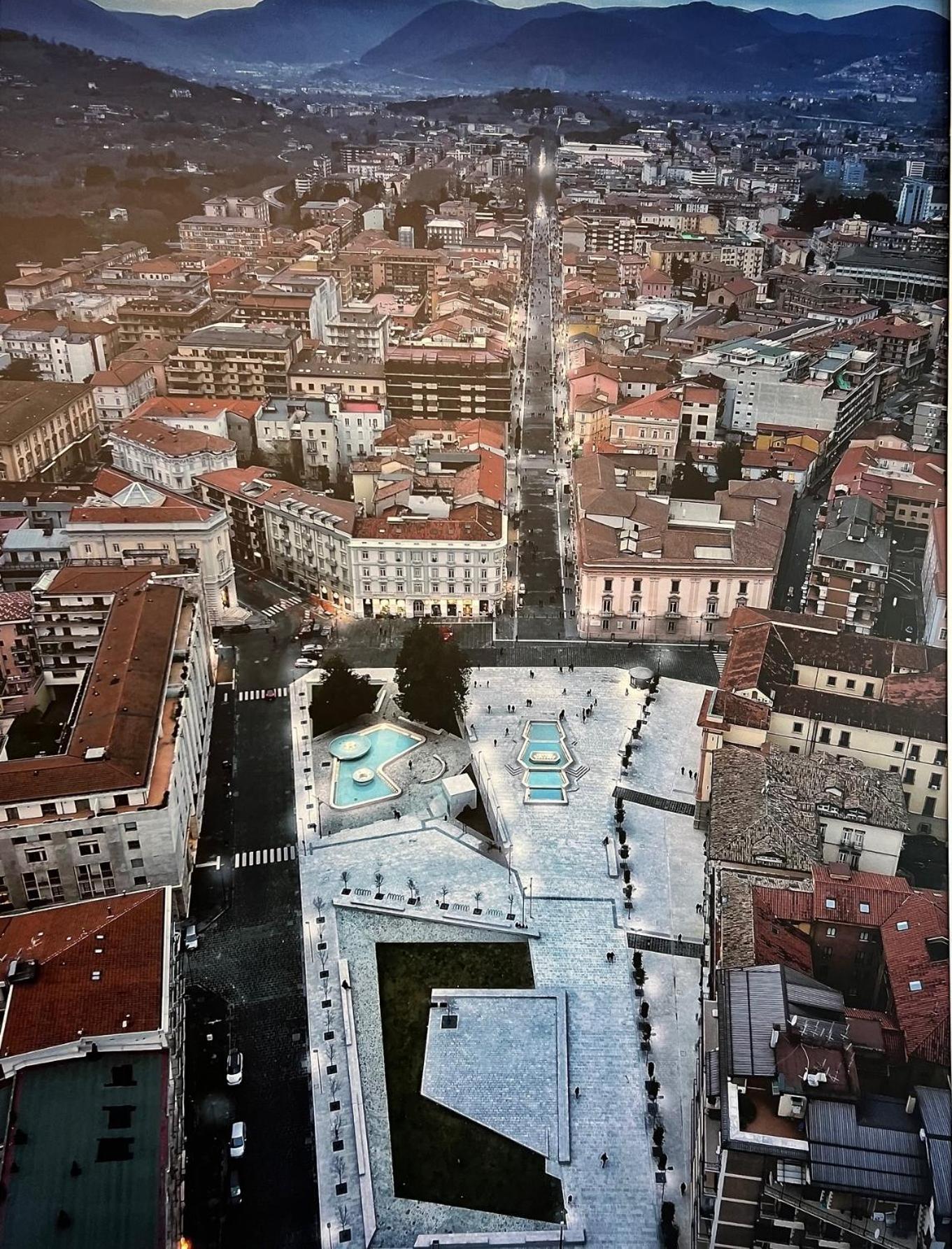 Centrocentro Casa Vacanze Авелино Екстериор снимка